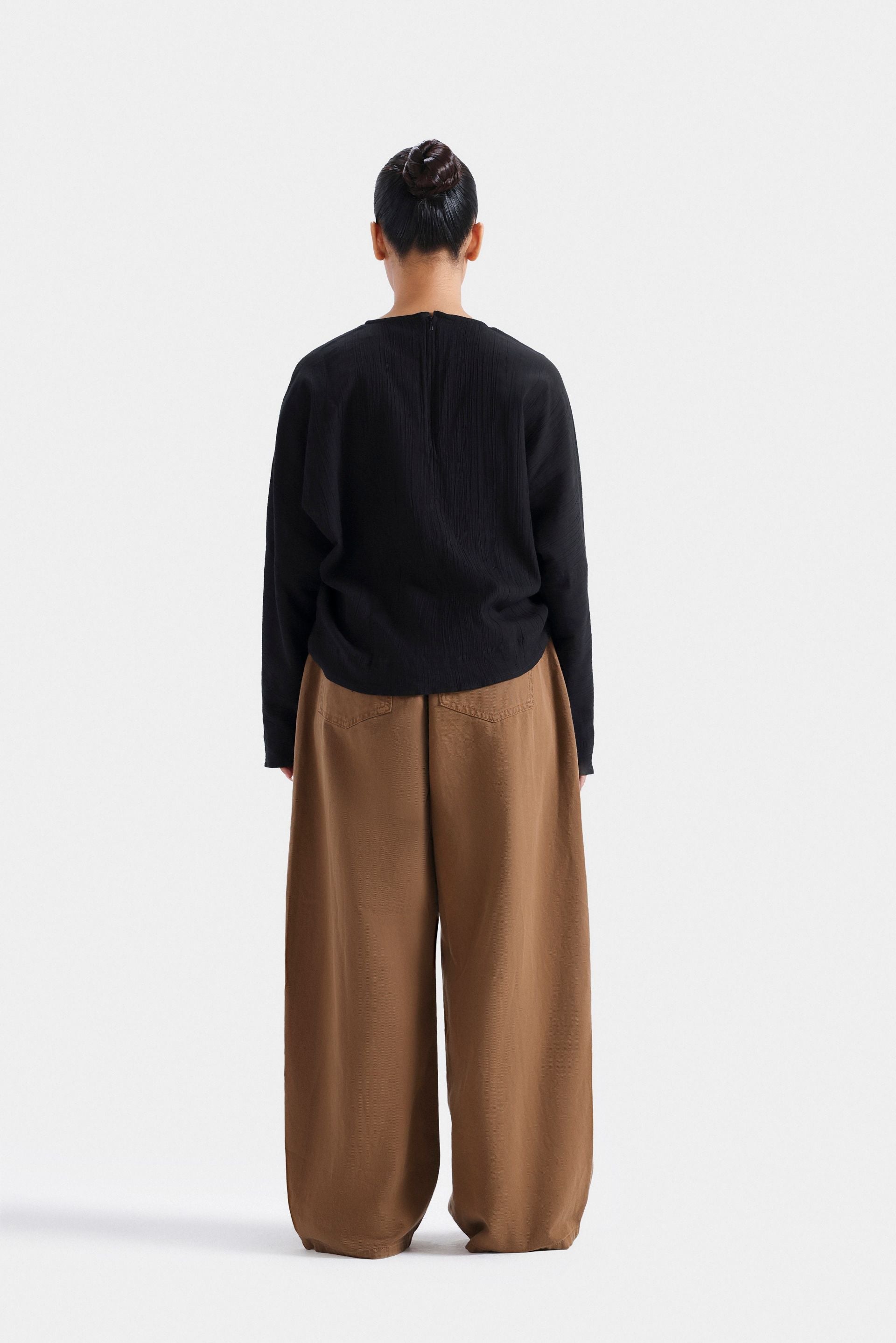 Baggy Balloon Fit Pants