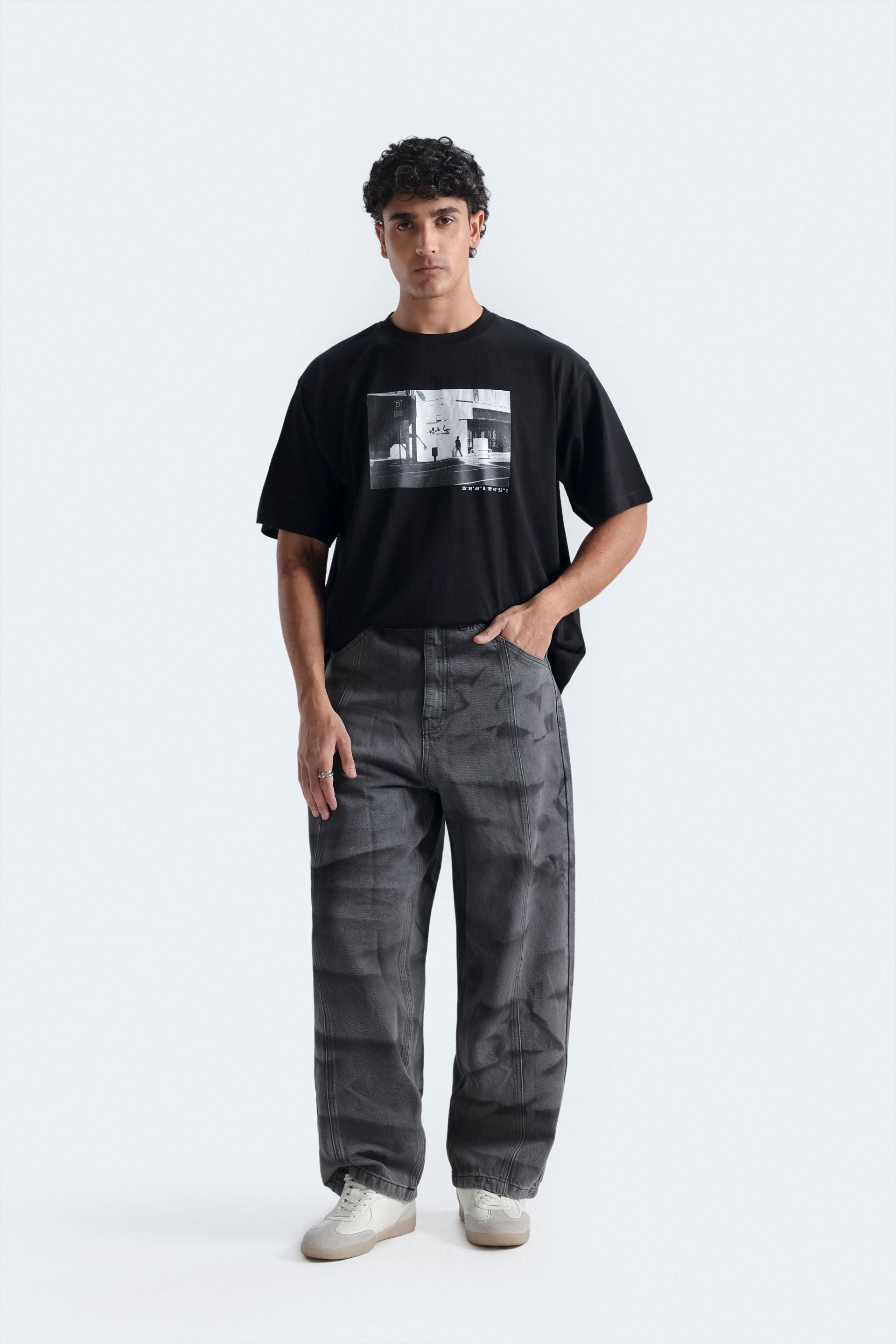 Baggy Jeans With Laser Print