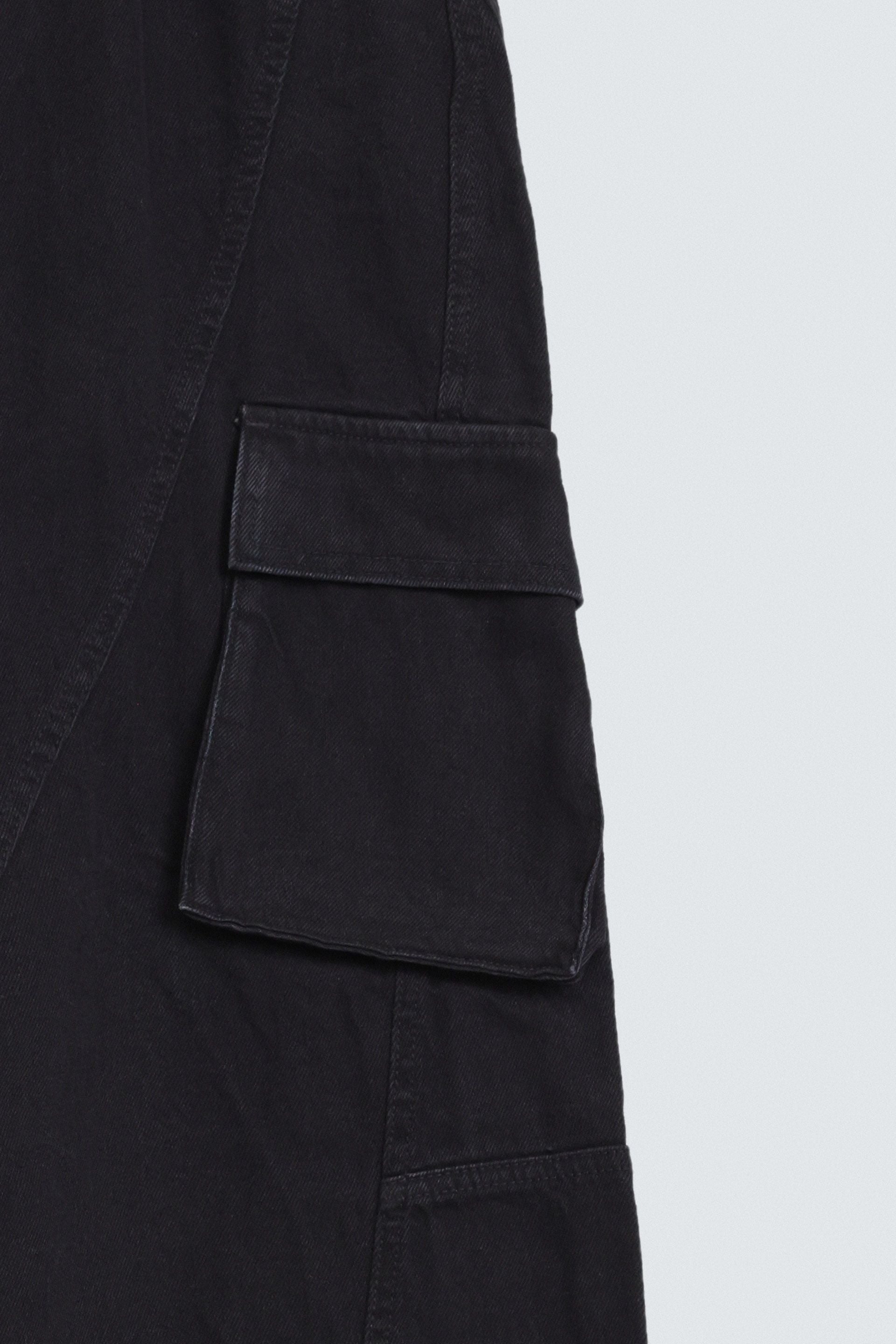 Baggy Fit Cargo Jeans
