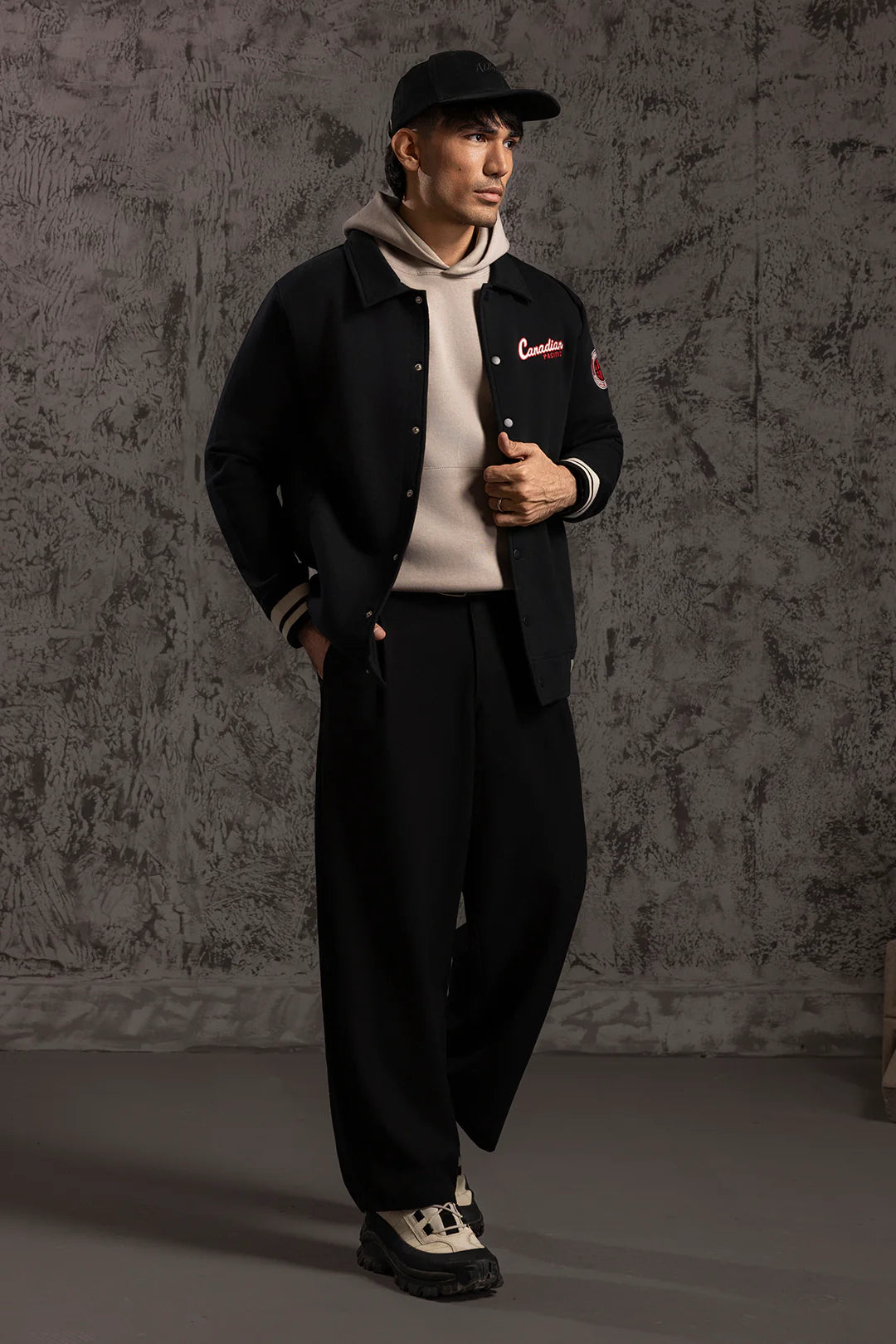 Varsity Jacket – Black