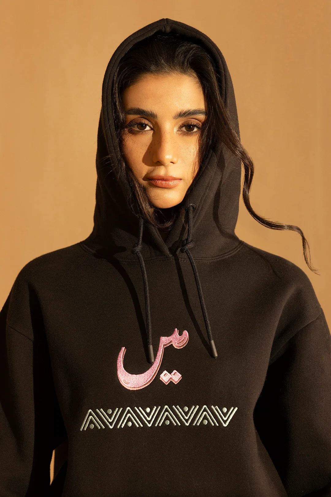 Graphic Hoodie – Black