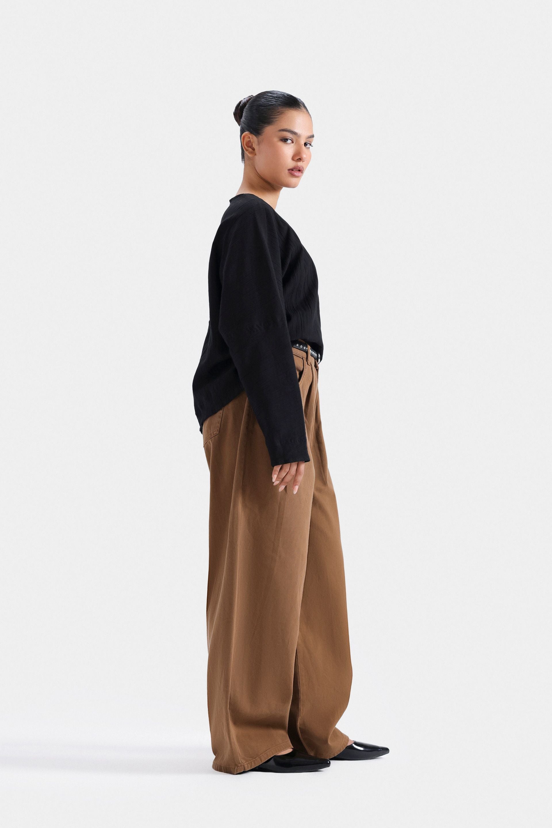 Baggy Balloon Fit Pants