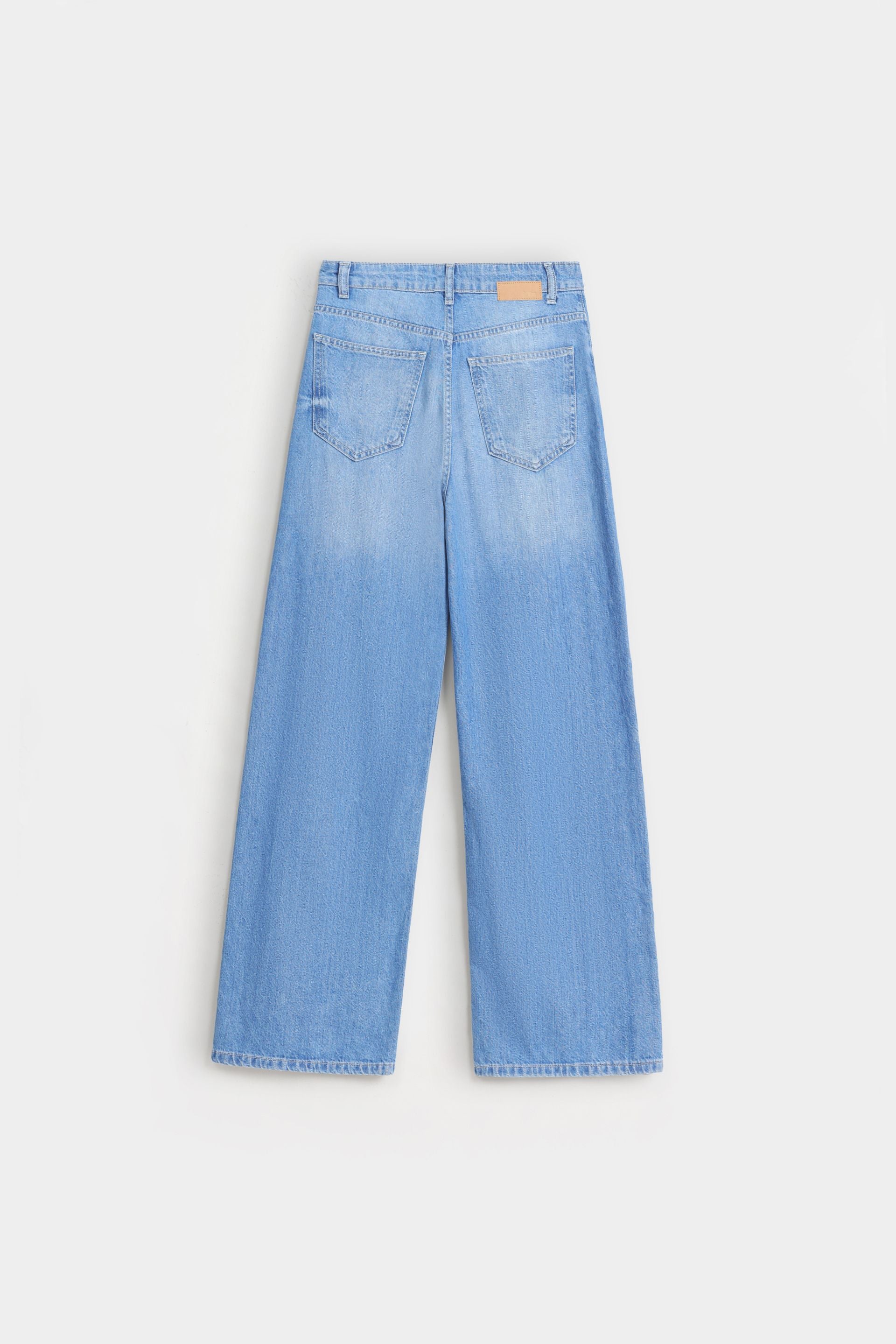 Wide Leg Baggy Jeans
