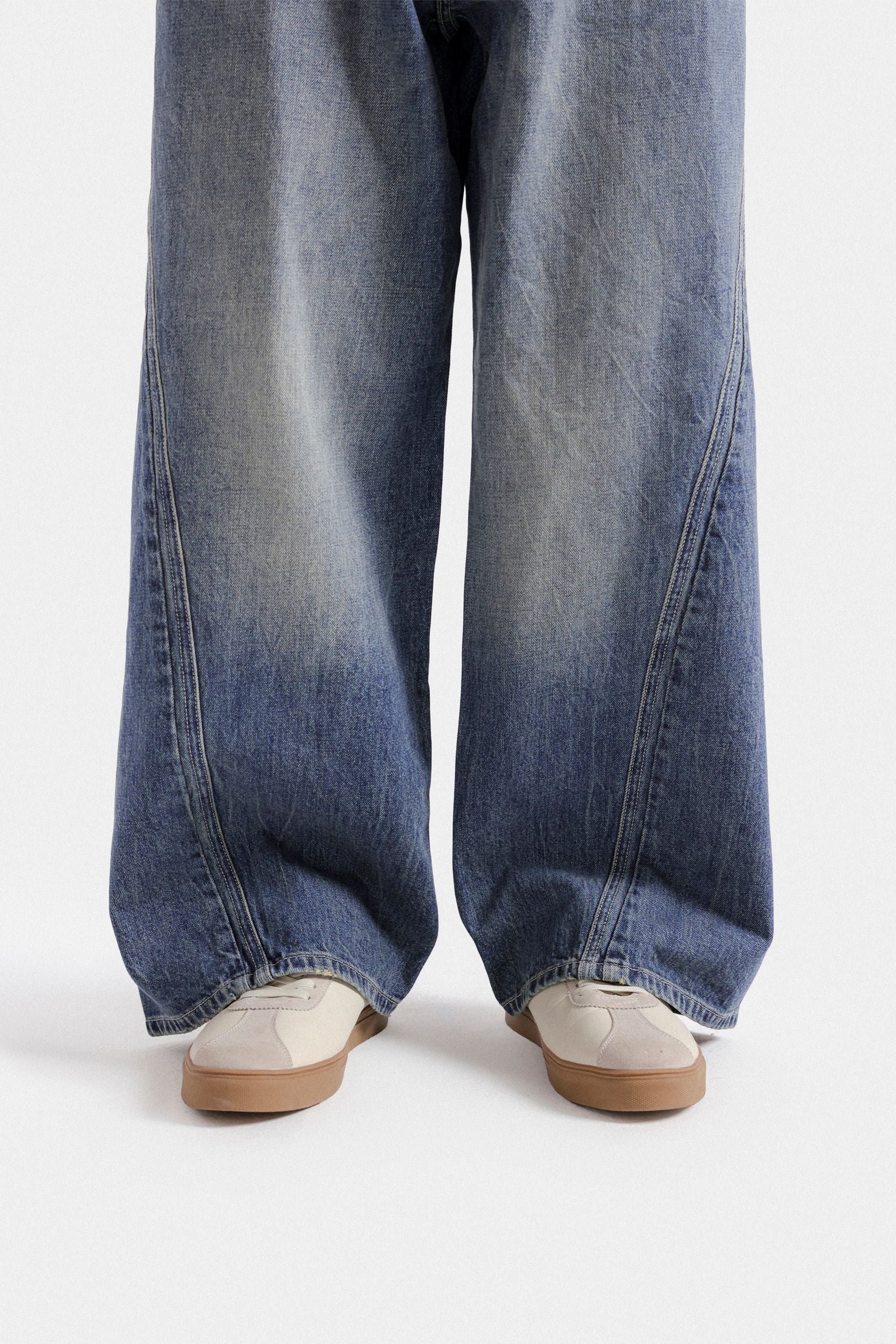 Baggy Fit Jeans