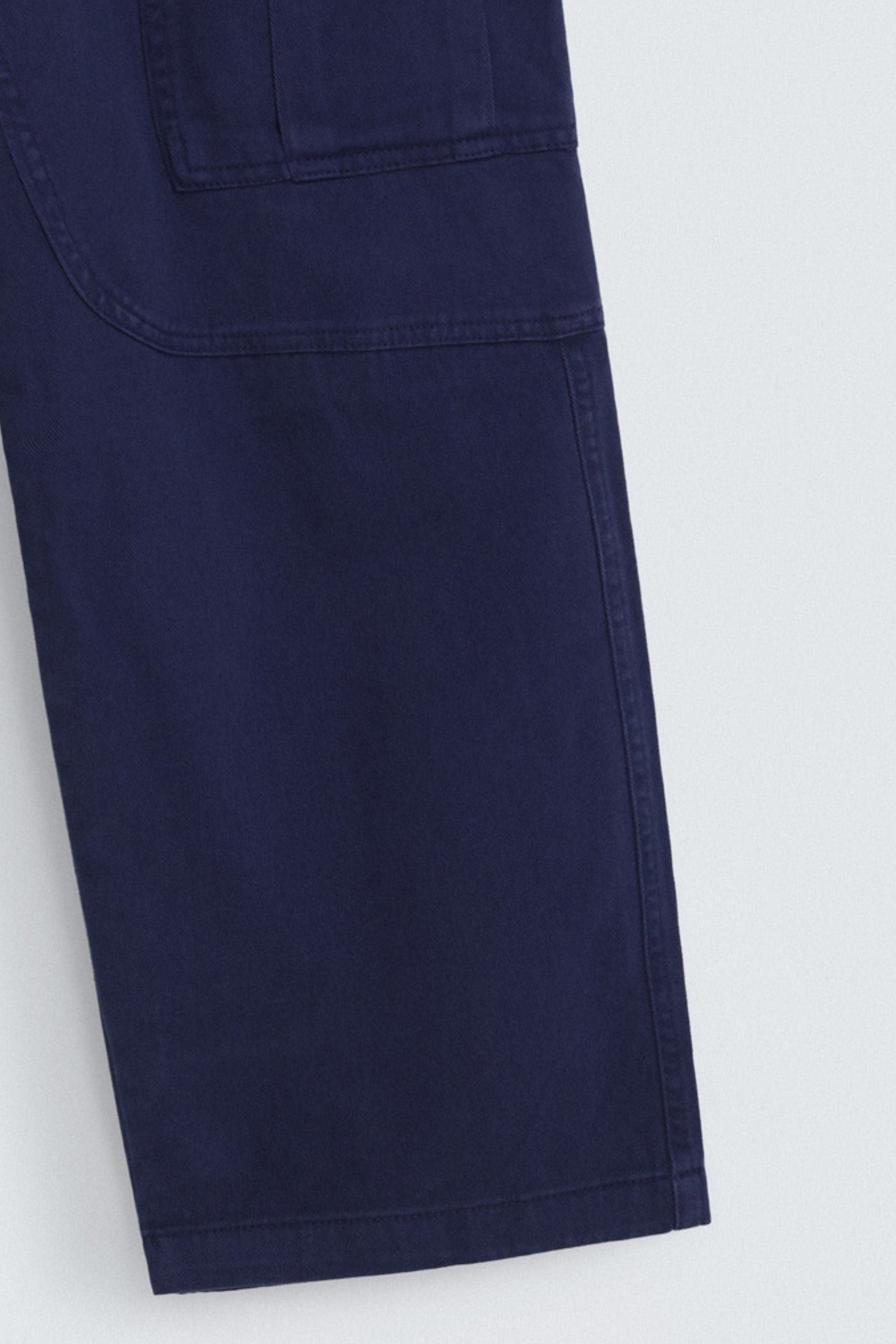 Baggy Fit Cargo Pants