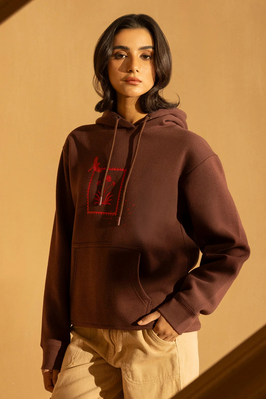 Graphic Hoodie – Brown
