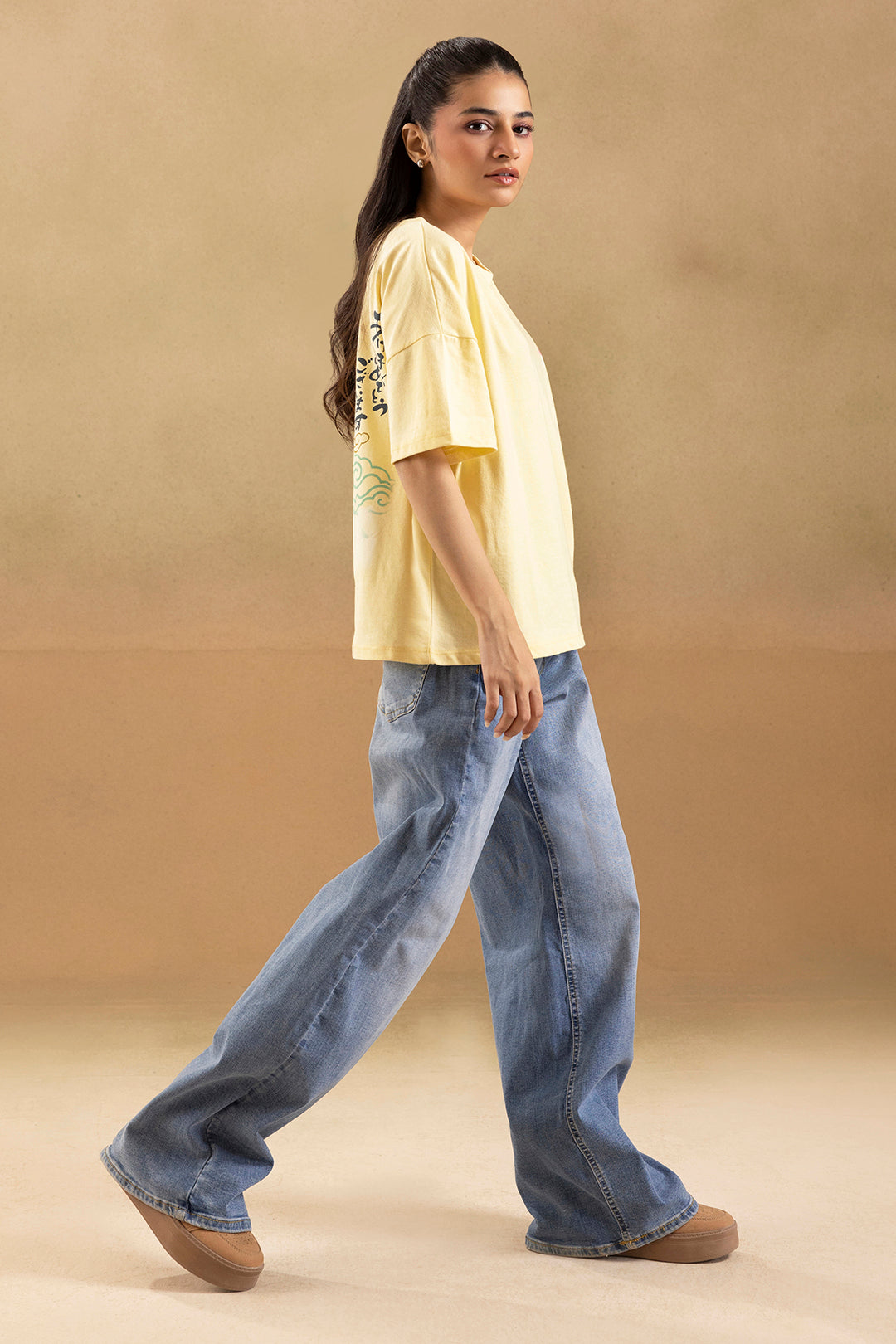 Graphic T-Shirt – Yellow