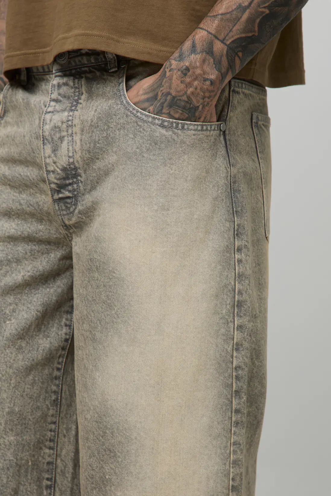 Ecru Baggy Jeans