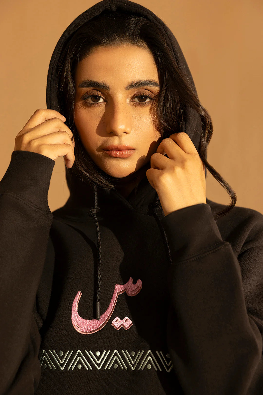 Graphic Hoodie – Black